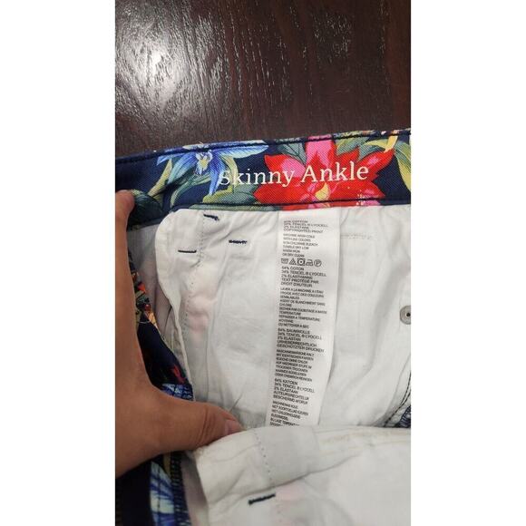 Tommy Bahama Denim Skinny Ankle Pant 29x28 Tropical Floral Print Blue TW117907 - Picture 6 of 10